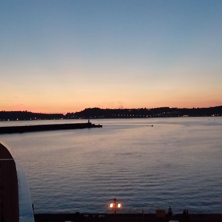 Bed and Breakfast Aria Di Mare Dimorra Pozzuoli Exterior foto